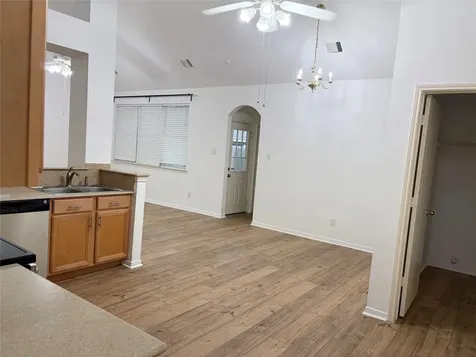 1515 Monterra Point Fresno TX 77545