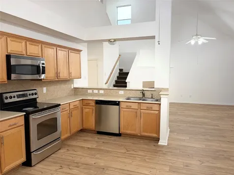 1515 Monterra Point Fresno TX 77545
