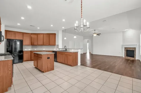 9978 Golden Field Lane Brookshire TX 77423