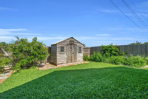 9978 Golden Field Lane Brookshire TX 77423