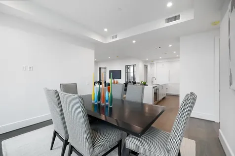 5656 San Felipe Street 1403 Houston TX 77056