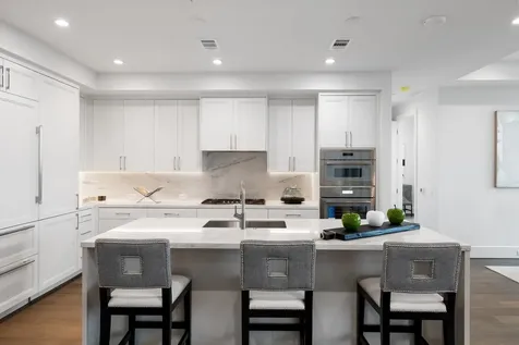 5656 San Felipe Street 1403 Houston TX 77056