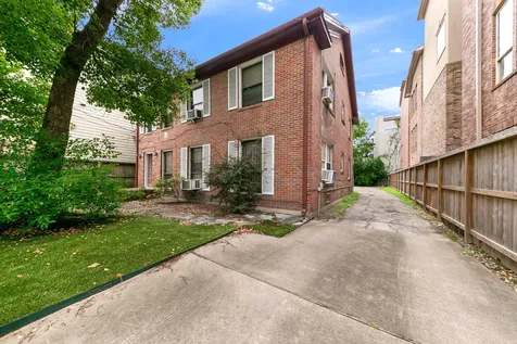 1821 Oakdale Street A Houston TX 77004