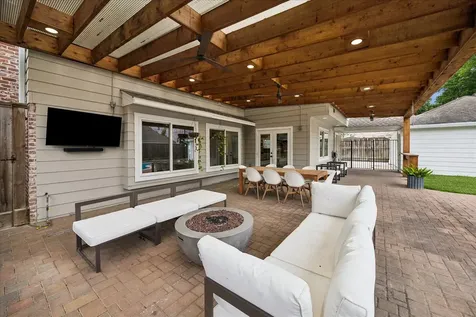 306 Greenpark Drive Houston TX 77079