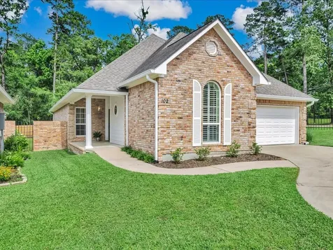 102 Shady Springs Bend Lufkin TX 75901