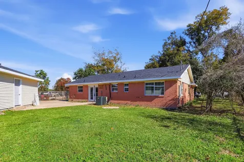 301 Brown Drive Texas City TX 77591
