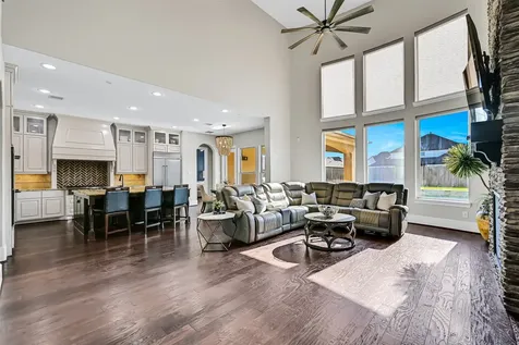 1310 Tamina Pass Lane Friendswood TX 77546