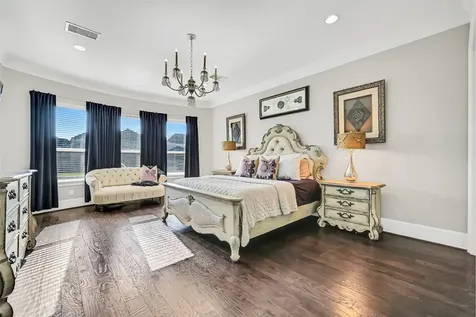 1310 Tamina Pass Lane Friendswood TX 77546