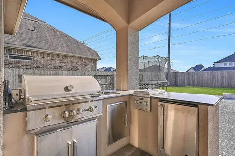 1310 Tamina Pass Lane Friendswood TX 77546