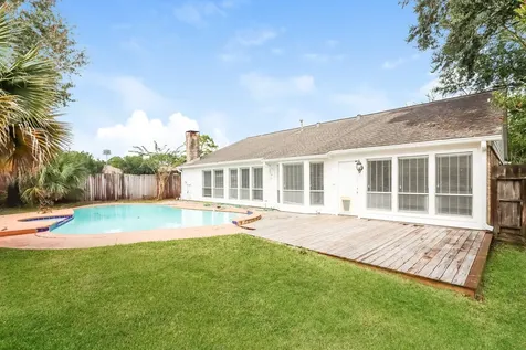 1403 Diana Court Houston TX 77062