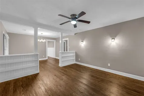 4102 Ursuline Street Galveston TX 77550