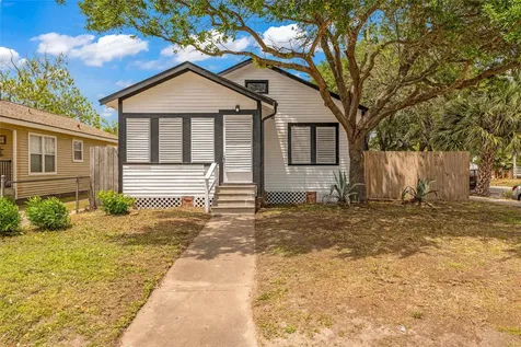 4102 Ursuline Street Galveston TX 77550