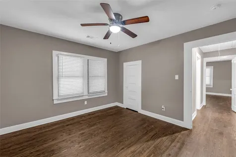 4102 Ursuline Street Galveston TX 77550