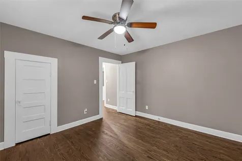 4102 Ursuline Street Galveston TX 77550