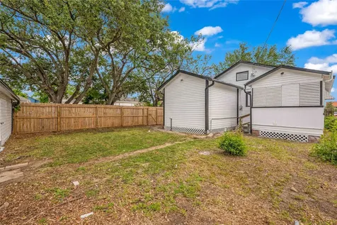 4102 Ursuline Street Galveston TX 77550