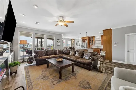 515 Westerly Drive Tiki Island TX 77554