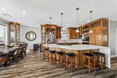 515 Westerly Drive Tiki Island TX 77554
