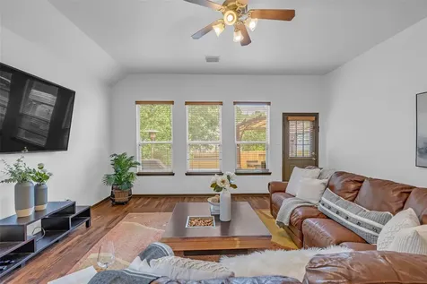 134 S Star Ridge Circle The Woodlands TX 77382