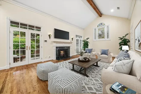2018 Columbia Street Houston TX 77008