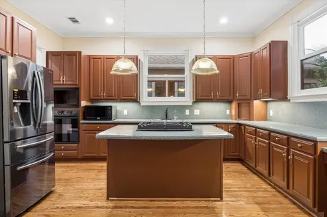 2018 Columbia Street Houston TX 77008