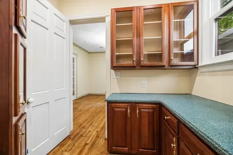 2018 Columbia Street Houston TX 77008