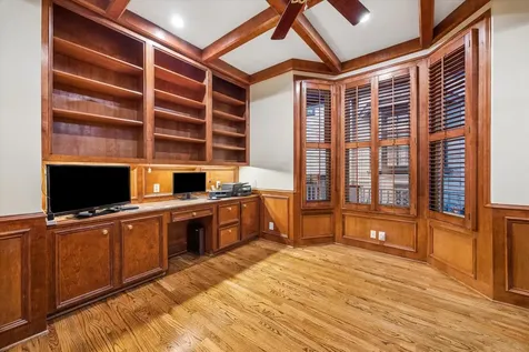 2018 Columbia Street Houston TX 77008
