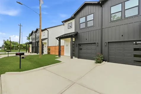 2107 Esther Drive A Houston TX 77088