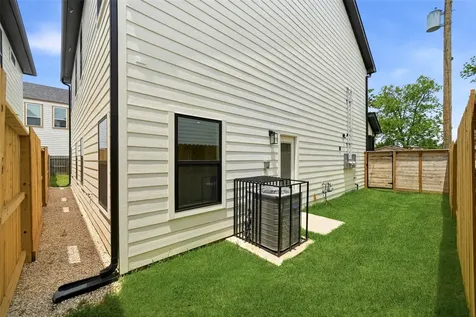 2107 Esther Drive A Houston TX 77088