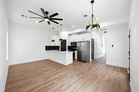 2107 Esther Drive A Houston TX 77088