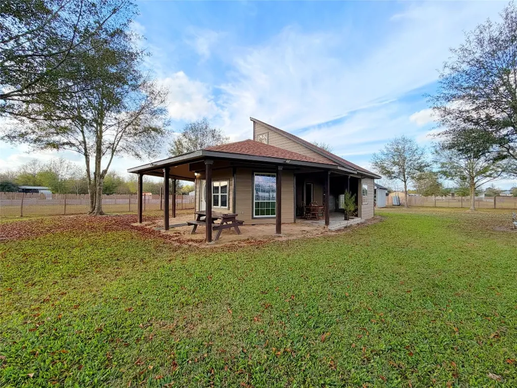 369 County Road 3556 Road Cleveland TX 77327