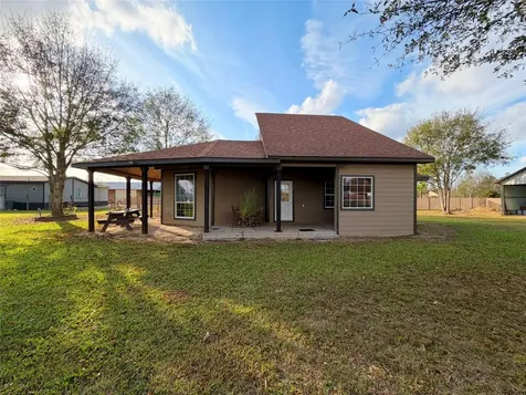 369 County Road 3556 Road Cleveland TX 77327