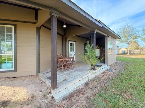 369 County Road 3556 Road Cleveland TX 77327