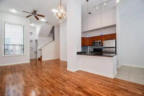 2431 Dorrington Street 2431a Houston TX 77030