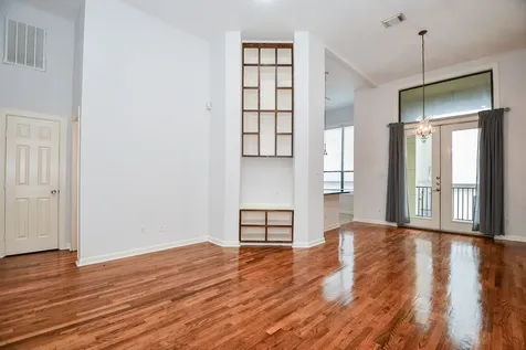 2431 Dorrington Street 2431a Houston TX 77030