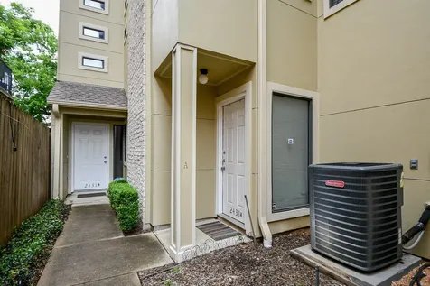 2431 Dorrington Street 2431a Houston TX 77030
