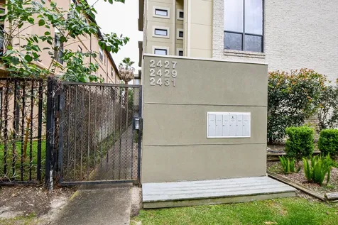 2431 Dorrington Street 2431a Houston TX 77030