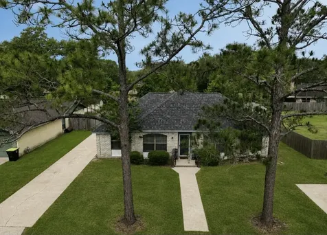 1710 Longhorn Avenue Bay City TX 77414