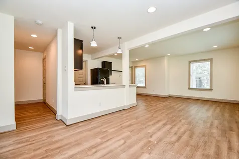 1011 Enid Street 2 Houston TX 77009