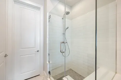 2711 Stelter Place Houston TX 77007