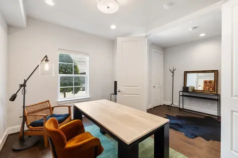 2711 Stelter Place Houston TX 77007