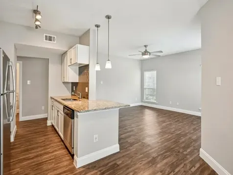 4211 Clay Hill Drive 1214 Houston TX 77084