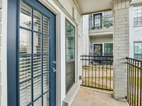 4211 Clay Hill Drive 1214 Houston TX 77084