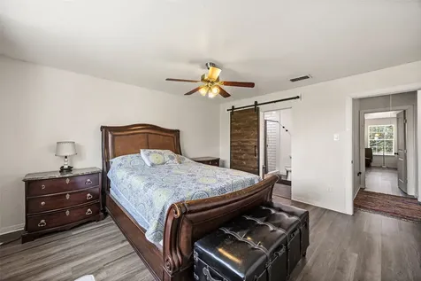 9501 Fondren Road 9 Houston TX 77074