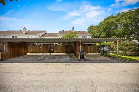 9501 Fondren Road 9 Houston TX 77074