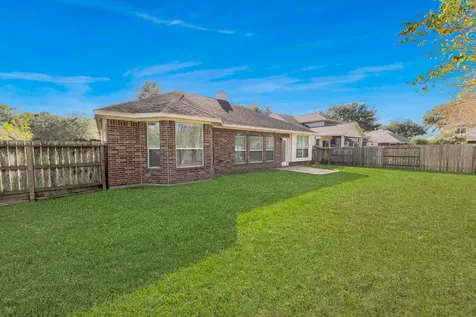 1819 Misty Falls Lane Richmond TX 77406