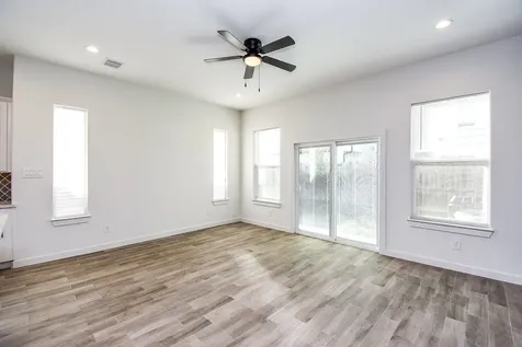 6828 Liverpool Street Houston TX 77021