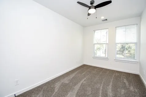 6828 Liverpool Street Houston TX 77021
