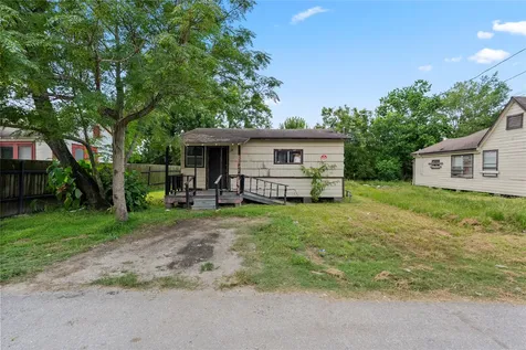 7335 Parkes Street Houston TX 77088
