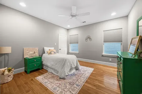 703 Cordell Street Houston TX 77009