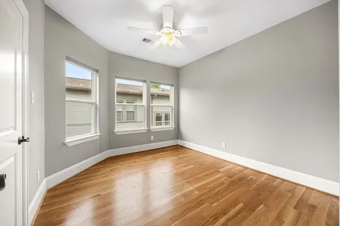 703 Cordell Street Houston TX 77009